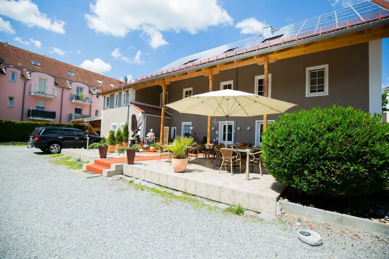 Vila Belaggio Plattling Hotel